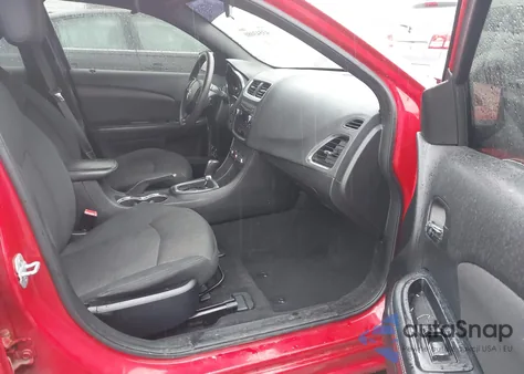 2012 Dodge Avenger Se z USA, uszkodzony, nr VIN 1C3CDZAB4CN141333